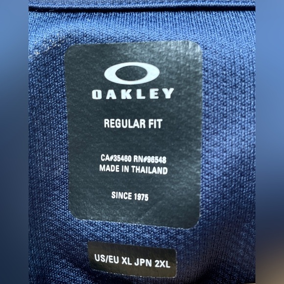 OAKLEY Aero Ellipse 2.0 Performance Golf Polo In Team Navy Size XL EUC - Picture 5 of 6